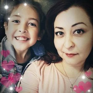 Meet your Posher, Rita